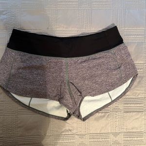 Lululemon shorts - black and gray size 6